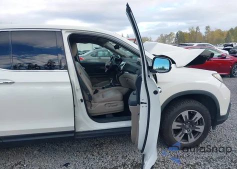 2019 Honda Ridgeline Rtl-E z USA, uszkodzony, nr VIN 5FPYK3F75KB007587